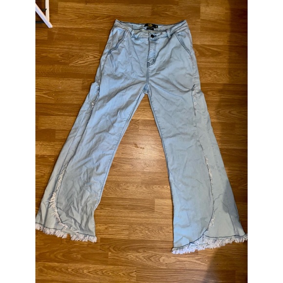 L & B Split Leg trousers - Picture 2 of 2